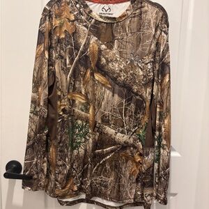 Realtree Camo Long Sleeve Shirt and Matching Bottoms